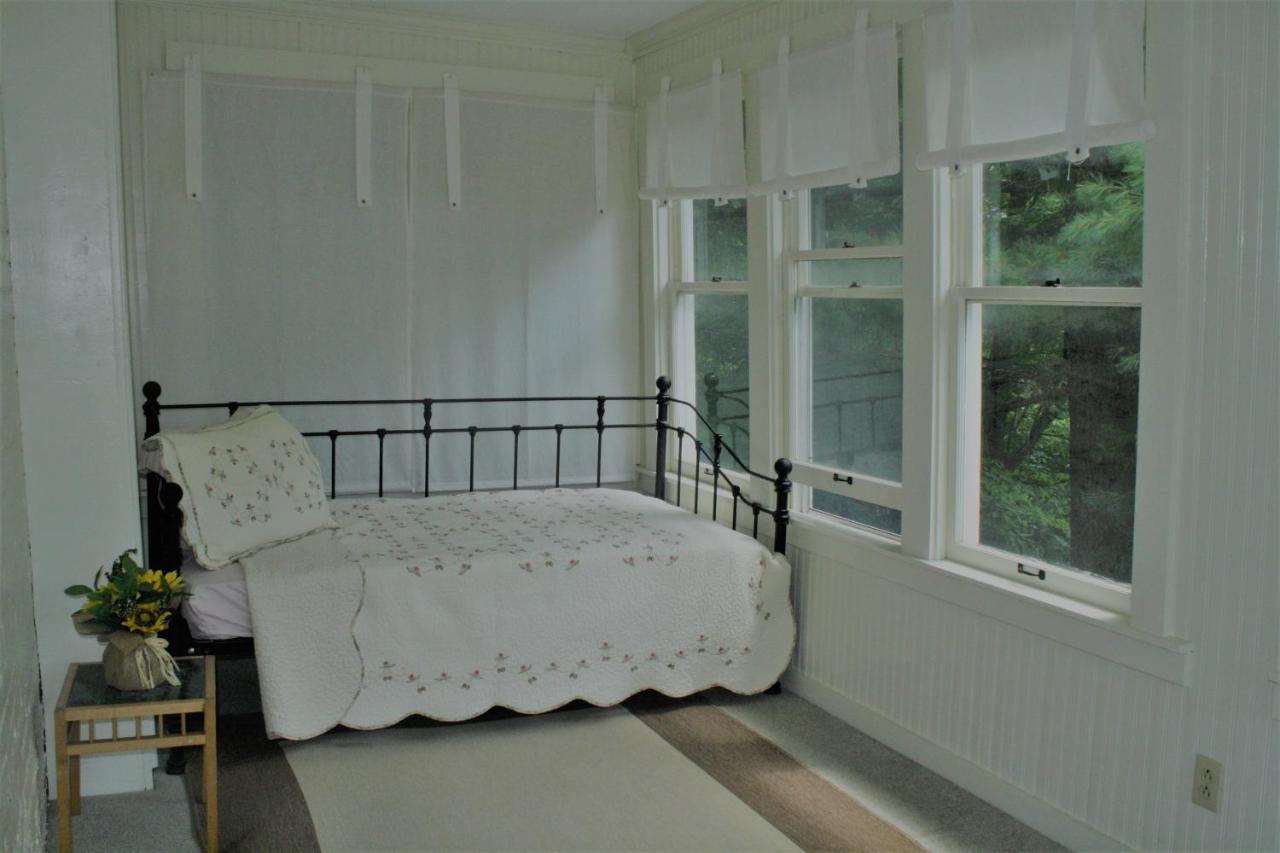 Franklin Manor Bed And Breakfast Saranac Lake Exterior foto